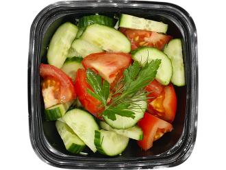 Салат из помидоров и огурцов с маслом